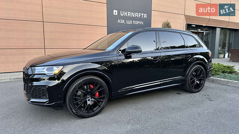 Внедорожник / Кроссовер Audi SQ7 2022 в Днепре