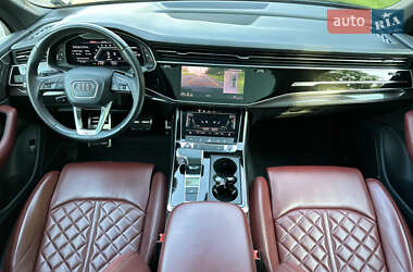 Внедорожник / Кроссовер Audi SQ7 2020 в 