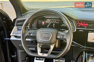 Внедорожник / Кроссовер Audi SQ7 2021 в 