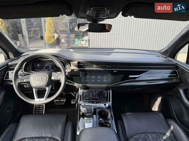 Позашляховик / Кросовер Audi SQ7 2020 в Києві