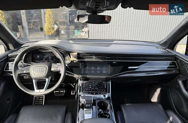 Позашляховик / Кросовер Audi SQ7 2020 в 