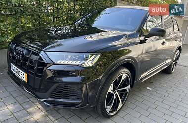 Внедорожник / Кроссовер Audi SQ7 2021 в 