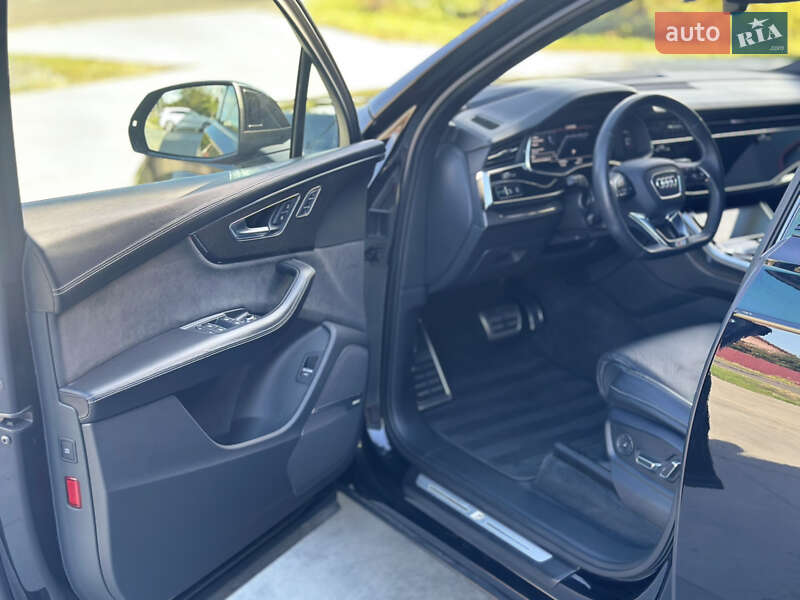 Внедорожник / Кроссовер Audi SQ7 2020 в Киеве фото 7 Внедорожник / Кроссовер Audi SQ7 2020 в Киеве