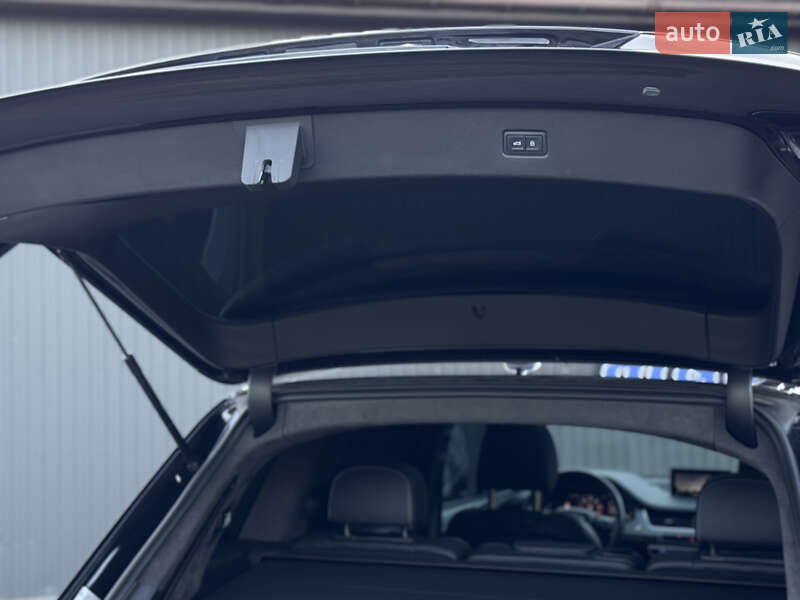 Внедорожник / Кроссовер Audi SQ7 2017 в Сарнах фото 39 Внедорожник / Кроссовер Audi SQ7 2017 в Сарнах