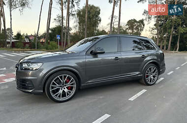 Внедорожник / Кроссовер Audi SQ7 2018 в 