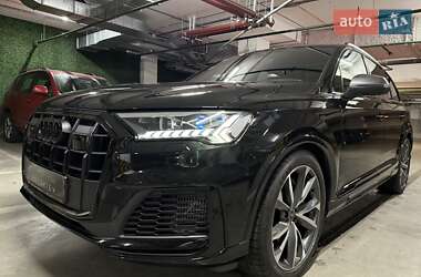 Внедорожник / Кроссовер Audi SQ7 2023 в 