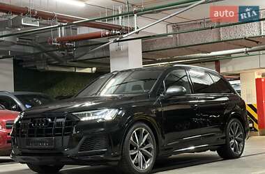 Внедорожник / Кроссовер Audi SQ7 2023 в 