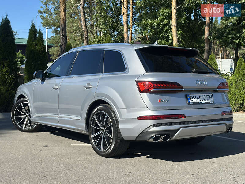 Внедорожник / Кроссовер Audi SQ7 2022 в Киеве