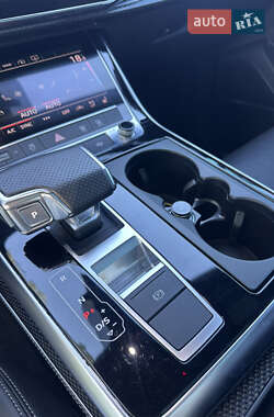 Внедорожник / Кроссовер Audi SQ7 2022 в 