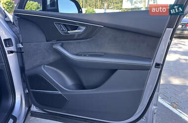 Внедорожник / Кроссовер Audi SQ7 2022 в 