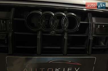 Внедорожник / Кроссовер Audi SQ7 2020 в 
