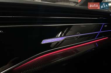 Внедорожник / Кроссовер Audi SQ7 2020 в 
