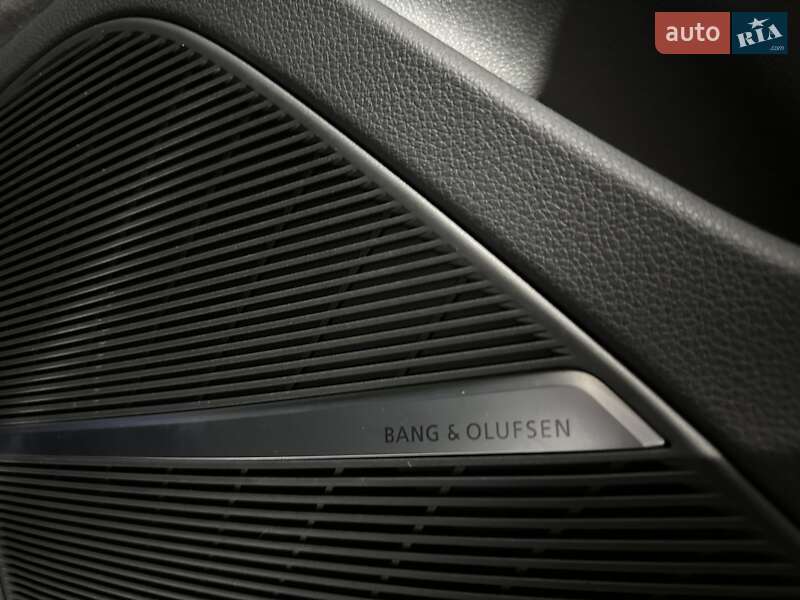 Внедорожник / Кроссовер Audi SQ7 2020 в Киеве