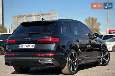 Внедорожник / Кроссовер Audi SQ7 2021 в 