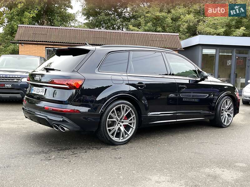 Внедорожник / Кроссовер Audi SQ7 2020 в Киеве