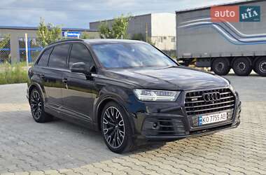 Внедорожник / Кроссовер Audi SQ7 2018 в Мукачево