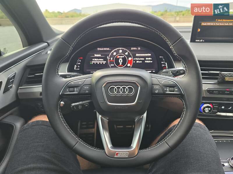 Позашляховик / Кросовер Audi SQ7 2018 в Мукачевому