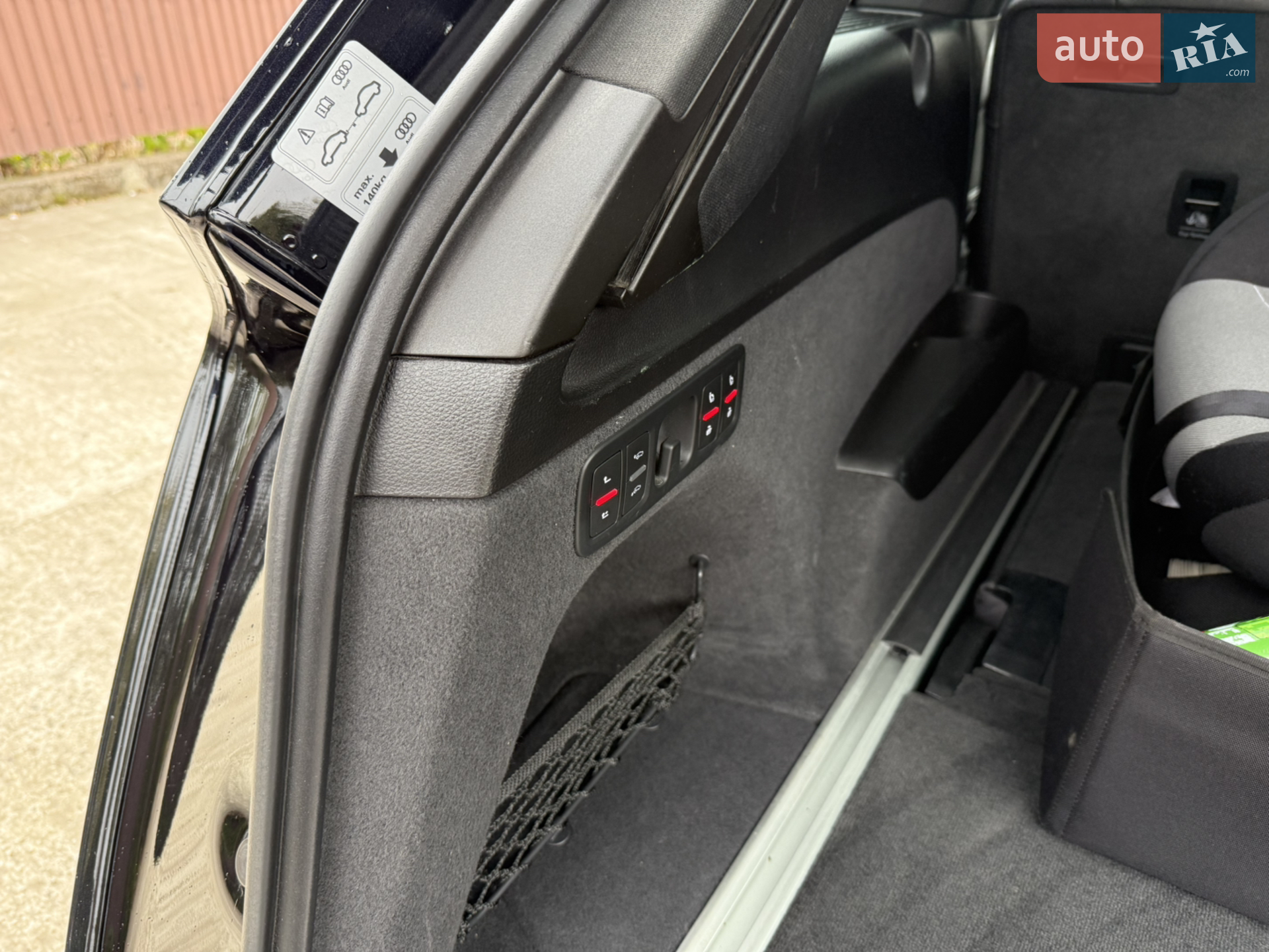 2016 Audi SQ7 - мініатюра 10
