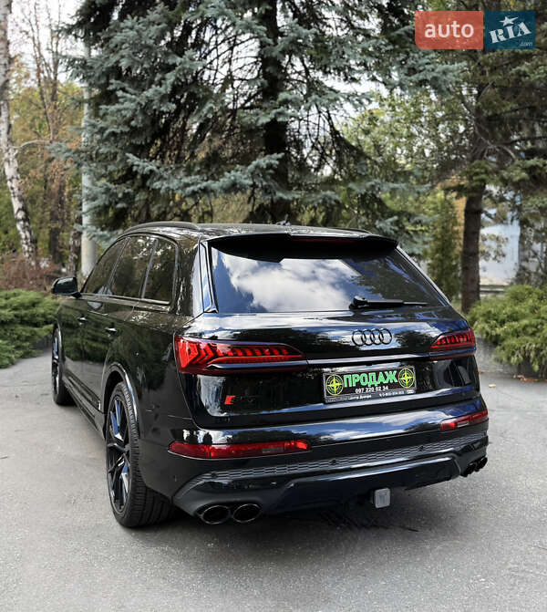 Внедорожник / Кроссовер Audi SQ7 2022 в Днепре