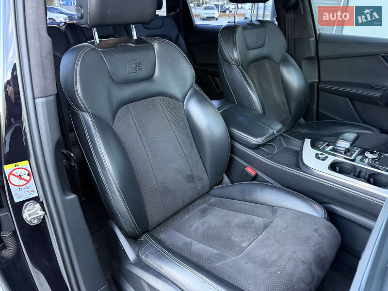 Внедорожник / Кроссовер Audi SQ7 2017 в Мукачево фото 32 Внедорожник / Кроссовер Audi SQ7 2017 в Мукачево