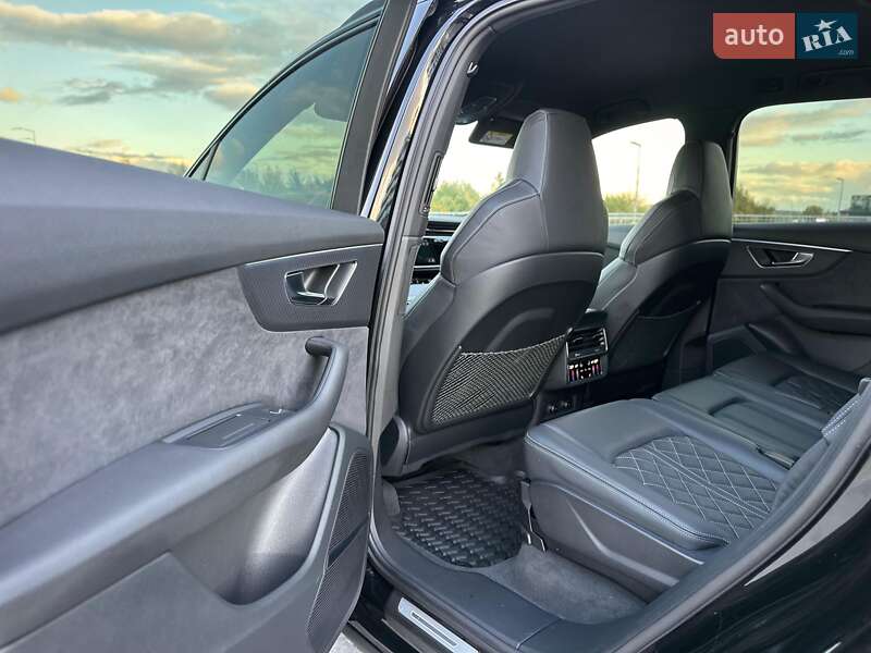 Внедорожник / Кроссовер Audi SQ7 2024 в Киеве