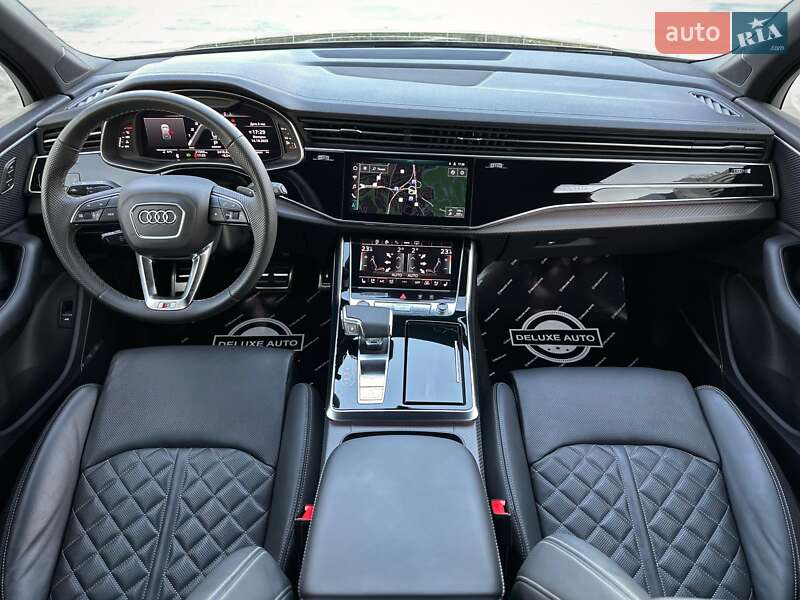 Внедорожник / Кроссовер Audi SQ7 2024 в Киеве