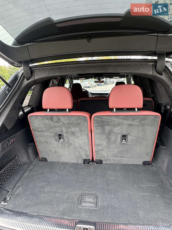 Внедорожник / Кроссовер Audi SQ7 2023 в Львове фото 20 Внедорожник / Кроссовер Audi SQ7 2023 в Львове