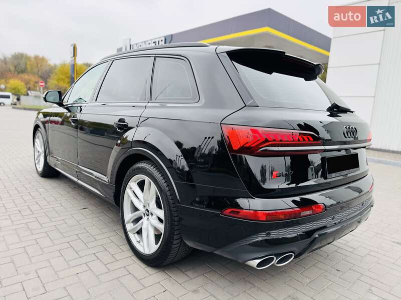 Позашляховик / Кросовер Audi SQ7 2019 в Дніпрі