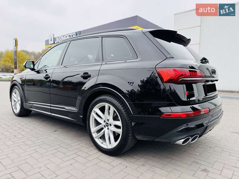 Позашляховик / Кросовер Audi SQ7 2019 в Дніпрі