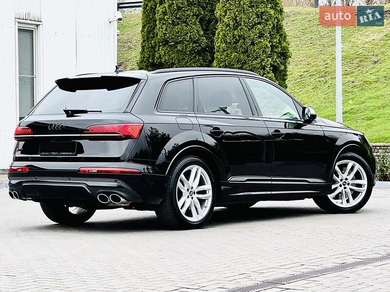 Позашляховик / Кросовер Audi SQ7 2019 в Дніпрі
