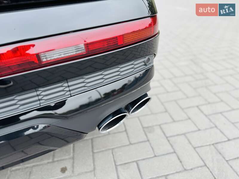 Позашляховик / Кросовер Audi SQ7 2019 в Дніпрі