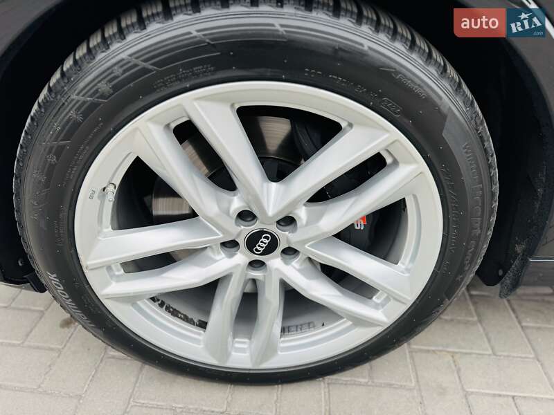 Позашляховик / Кросовер Audi SQ7 2019 в Дніпрі