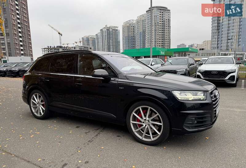Позашляховик / Кросовер Audi SQ7 2017 в Києві фото 106 Позашляховик / Кросовер Audi SQ7 2017 в Києві