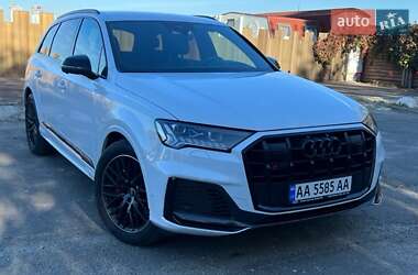 Позашляховик / Кросовер Audi SQ7 2021 в Києві