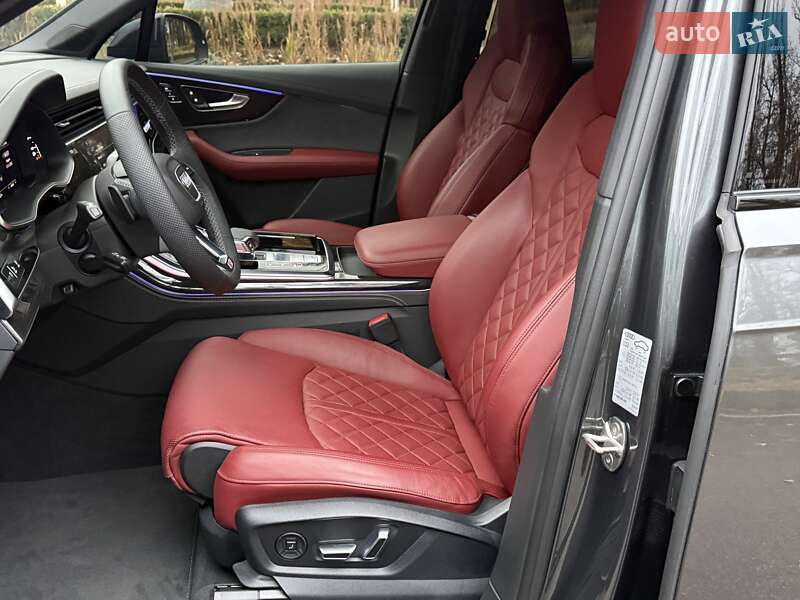 Позашляховик / Кросовер Audi SQ7 2024 в Києві