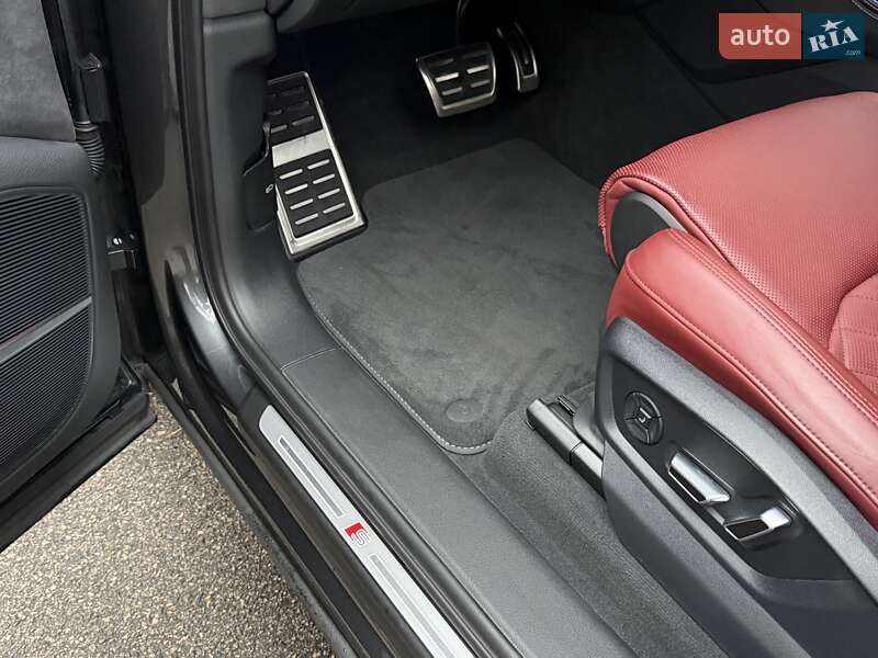 Позашляховик / Кросовер Audi SQ7 2024 в Києві