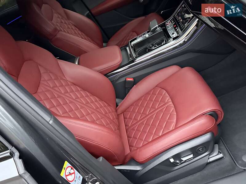Позашляховик / Кросовер Audi SQ7 2024 в Києві