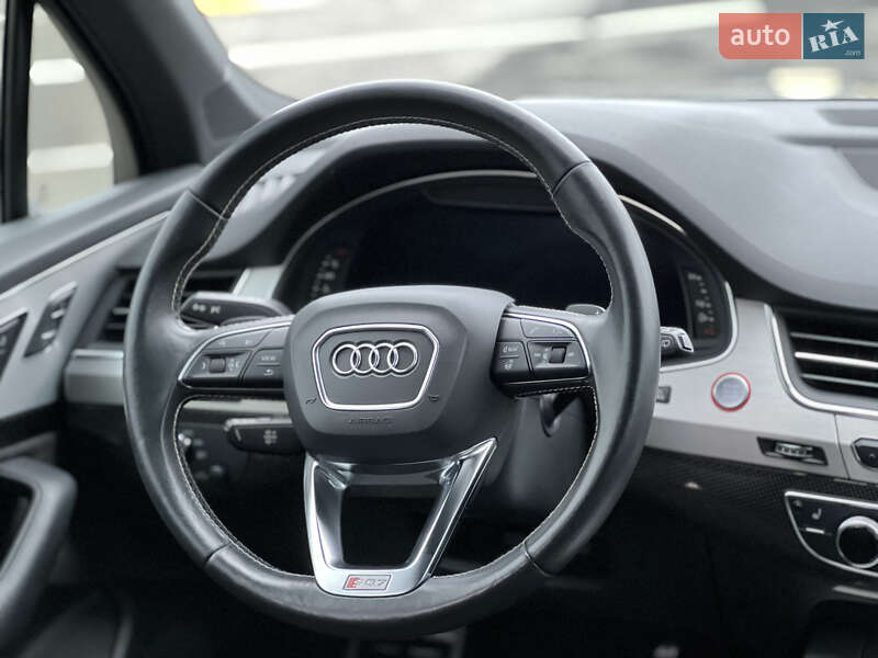 Внедорожник / Кроссовер Audi SQ7 2018 в Киеве фото 19 Внедорожник / Кроссовер Audi SQ7 2018 в Киеве