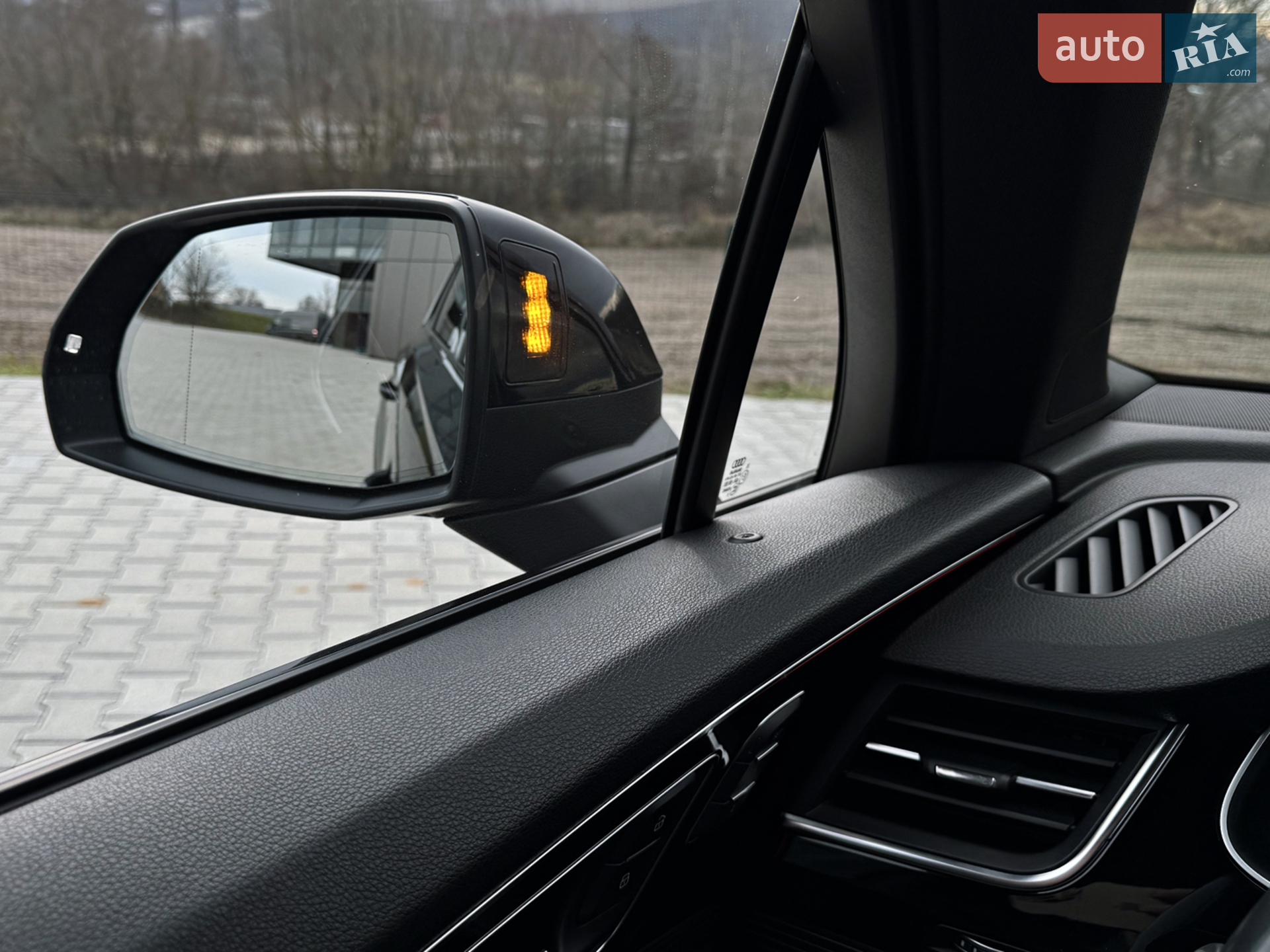 2018 Audi SQ7 - мініатюра 7