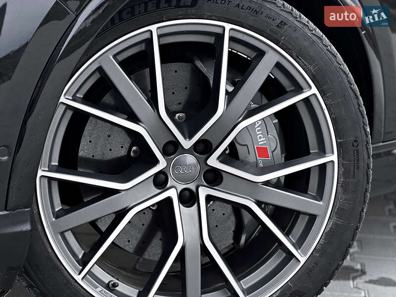 Внедорожник / Кроссовер Audi SQ7 2018 в Черновцах фото 77 Внедорожник / Кроссовер Audi SQ7 2018 в Черновцах