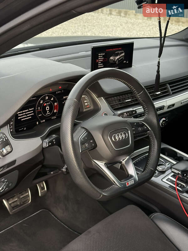 Внедорожник / Кроссовер Audi SQ7 2018 в Черновцах