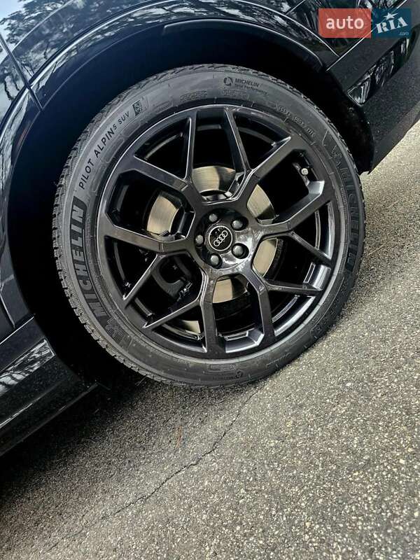 Внедорожник / Кроссовер Audi SQ7 2024 в Киеве фото 3 Внедорожник / Кроссовер Audi SQ7 2024 в Киеве