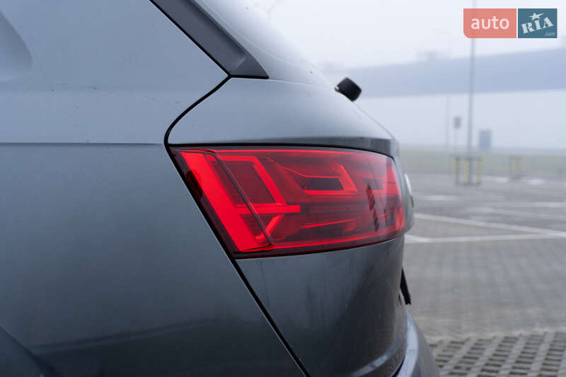 Позашляховик / Кросовер Audi SQ7 2018 в Львові