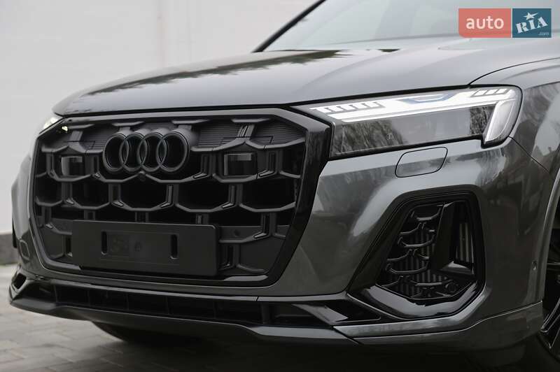 Внедорожник / Кроссовер Audi SQ7 2024 в Одессе