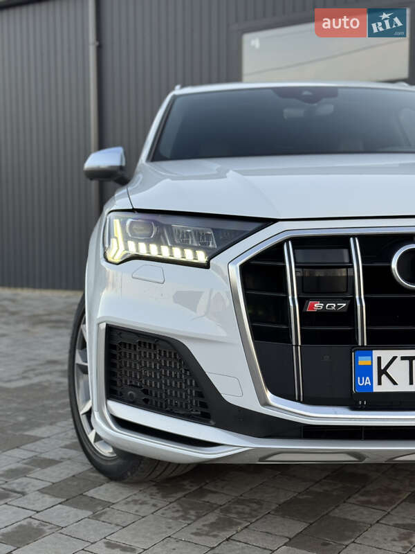 Внедорожник / Кроссовер Audi SQ7 2021 в Ивано-Франковске