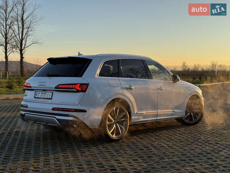 Внедорожник / Кроссовер Audi SQ7 2021 в Ивано-Франковске