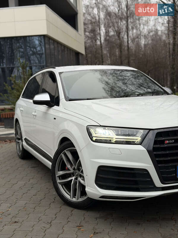 Внедорожник / Кроссовер Audi SQ7 2017 в Киеве фото 11 Внедорожник / Кроссовер Audi SQ7 2017 в Киеве