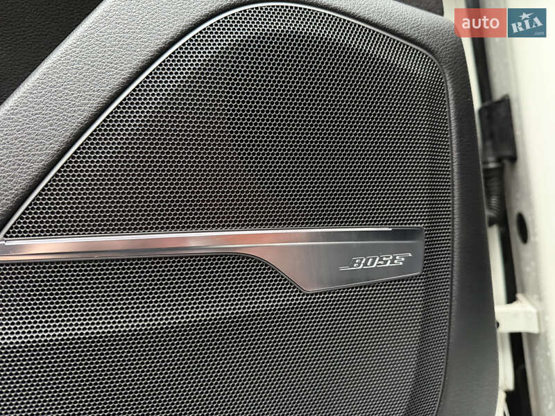 Внедорожник / Кроссовер Audi SQ7 2017 в Киеве фото 33 Внедорожник / Кроссовер Audi SQ7 2017 в Киеве