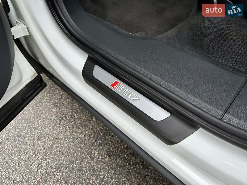 Внедорожник / Кроссовер Audi SQ7 2017 в Киеве фото 49 Внедорожник / Кроссовер Audi SQ7 2017 в Киеве