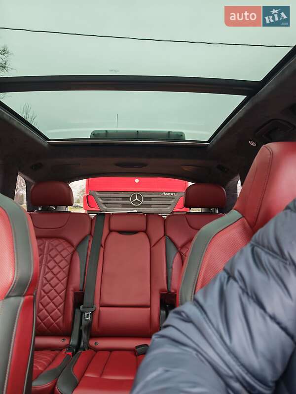 Позашляховик / Кросовер Audi SQ7 2020 в Дніпрі